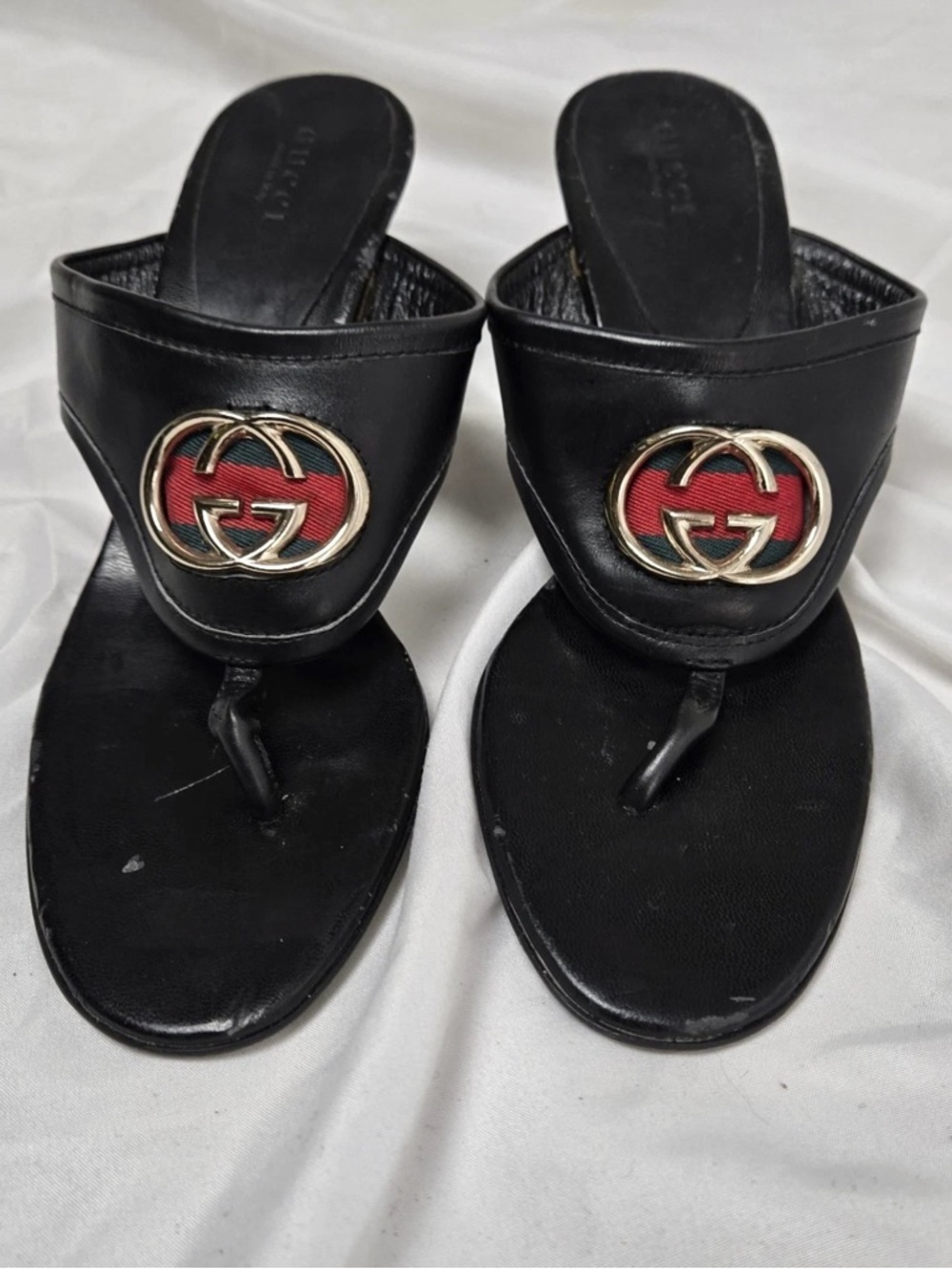 Gucci Black Leather Thong Sandals with Red Web and Gold Double G